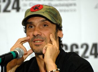 Manu Chao tutta la musica del mondo.