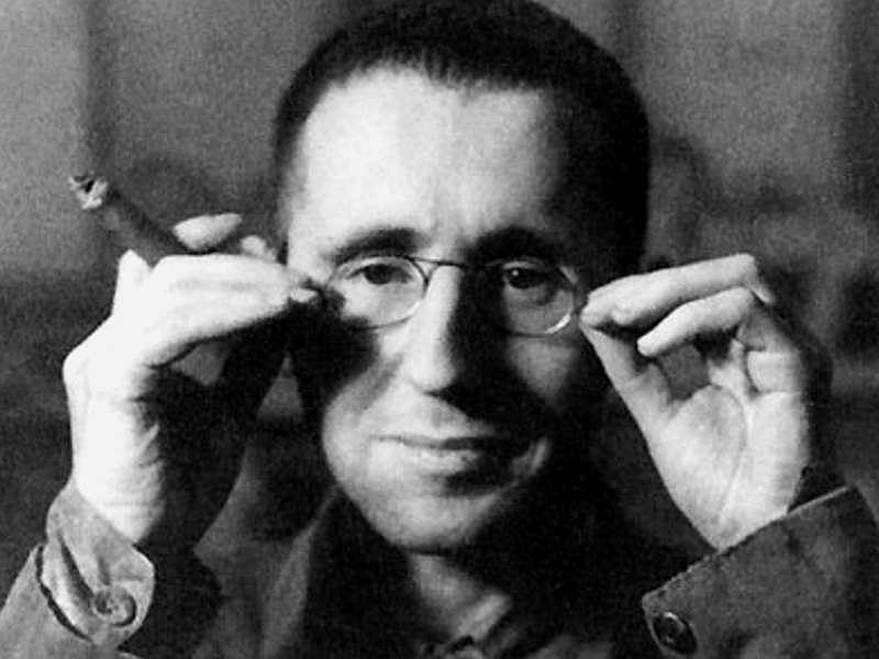 Tre poesie di Bertolt Brecht e alcune parole inopportune