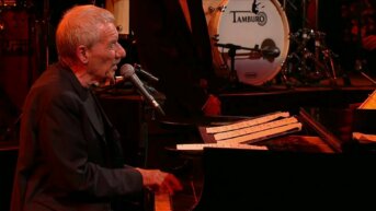 Via con me (It's wonderful) con testo e video di Paolo Conte