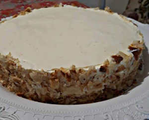 La Torta Saint Honoré con crema chantilly