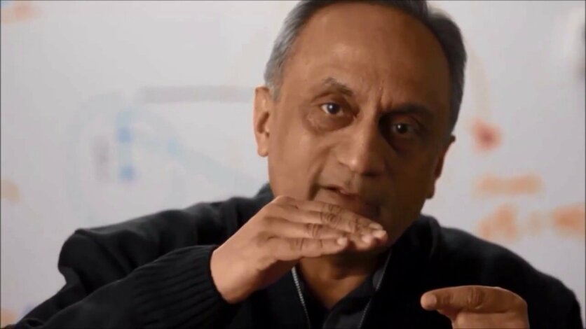 Manoj Bhargava e la bici che produce elettricità per tutti