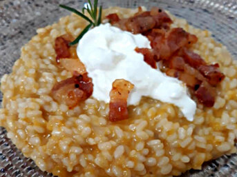 Risotto alla zucca con stracciatella e pancetta croccante