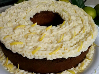Ricetta Babà al limone a forma di ciambella