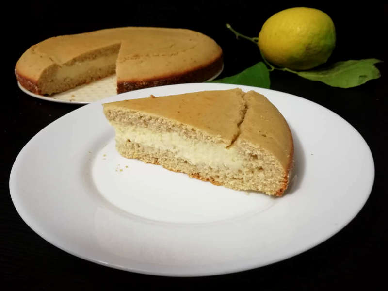 Torta con crema al limone senza glutine a ridotto indice glicemico