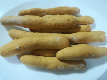 Grissini con farina di ceci ricetta semplice e veloce