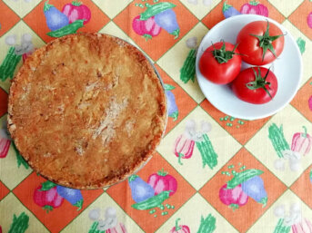 Torta di zucchine con fiocchi di latte semplice e veloce