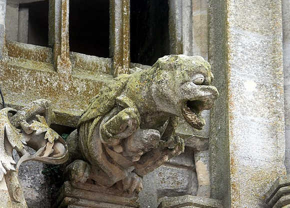 I gargoyle di Notre-Dame fra misteri, leggende e romanzi