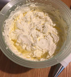 Per decorare il Cheesecake al limone senza glutine e senza cottura
