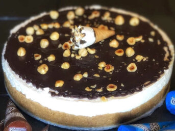 Torta cornetto gelato panna nocciola e cioccolato