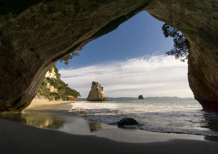 le 10 spiagge tra le migliori del mondo: Cathedral Cove Nuova Zelanda