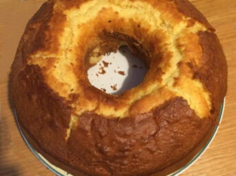 Ciambellone soffice senza glutine e senza lattosio