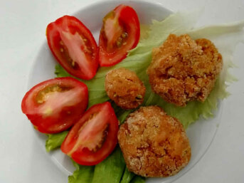Polpette con farina di ceci e zucchine