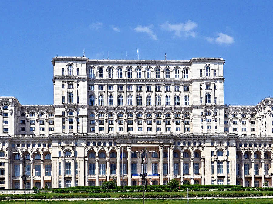 Il palazzo del Parlamento di Bucarest, l’edificio più pesante del mondo