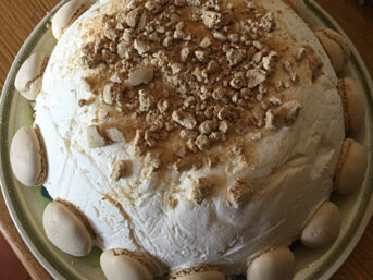Semifreddo tartufo bianco con cuore al caffè e meringhe ricetta semplice