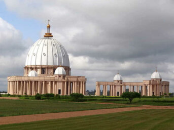 La Basilica di Nostra Signora della Pace, la San Pietro africana
