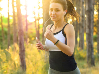 Come la musica migliora la performance sportiva