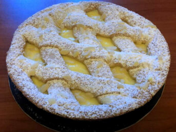 Crostata con crema pasticcera al limone