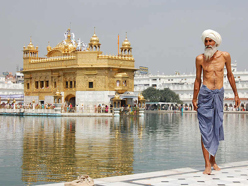 Il Tempio d’oro di Amritsar, il luogo sacro dei Sikh