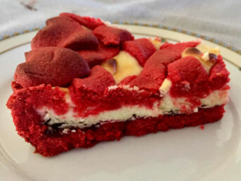 Crostata Red Velvet con Ricotta e Mascarpone Senza Glutine