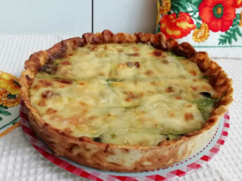 Torta salata di zucchine e funghi ricetta pasta fatta in casa