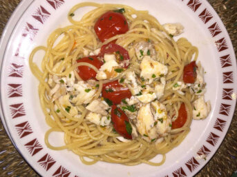 Spaghetti con orata sfilettata e pomodorini
