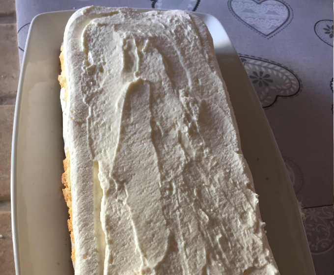 Altro strato di crema per Torta diplomatica o veneziana con maraschino 