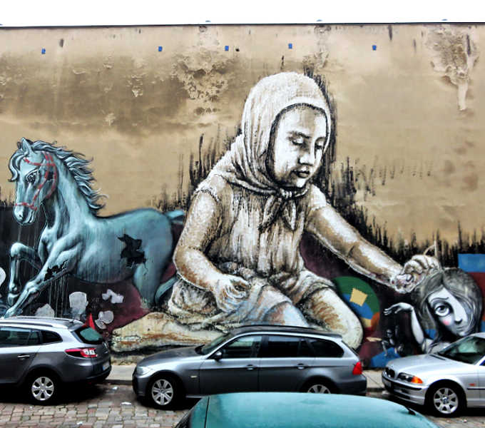 Berlino Murales dell'artista argentino Alaniz