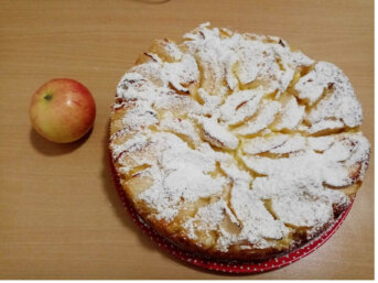 Torta di mele con crema pasticcera senza burro ricetta semplice e buona