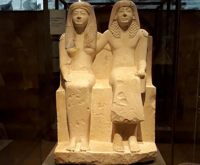 13 Statua di Pendua e Nefertari
