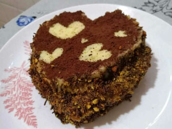 Torta cuore al pistacchio ricetta golosa