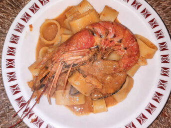 Calamarata ricetta con cozze nere e Bisque di Gamberoni e Scampi Favolosa