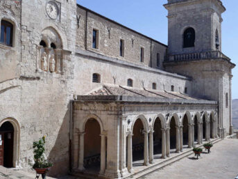 Due borghi d’Italia del Parco delle Madonie Petralia Soprana e Geraci Siculo