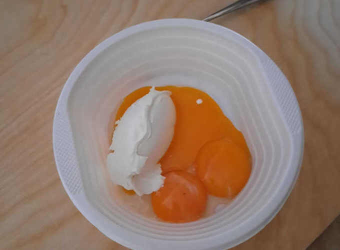 uova e mascarpone 
