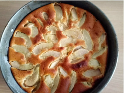 Torta di mele con farina integrale ricetta senza zucchero - CaffèBook